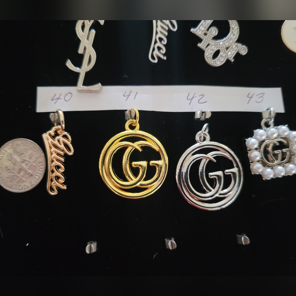 LV, gucci, YSL,chanel, DIOR, ZIPPER PULLS, Choice Of One - Picture 5 of 17